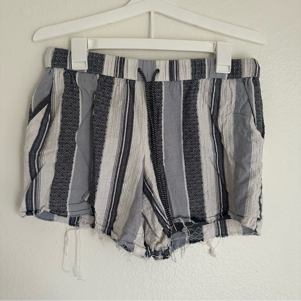 Rachel Roy beachy textured shorts